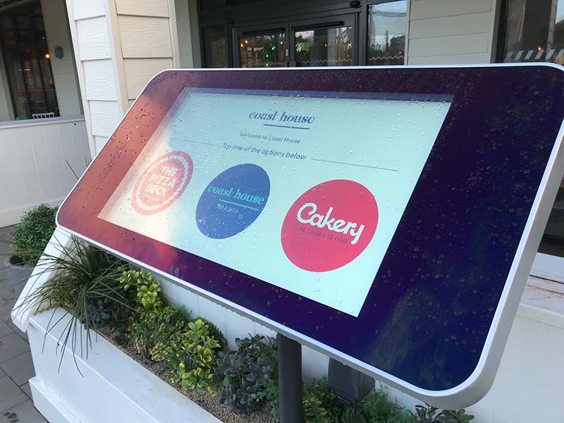75" WALL-MOUNTED OUTDOOR DIGITAL ADVERTISING DISPLAY