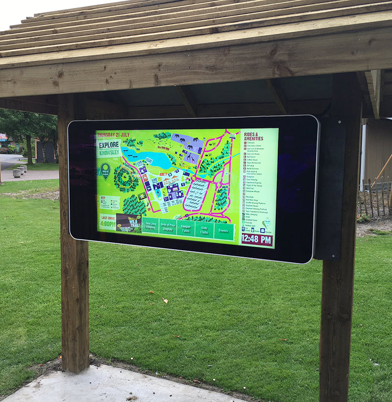 32" WALL-MOUNTED PCAP OUTDOOR TOUCH SCREEN