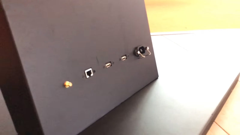 50" WINDOWS PCAP TOUCH SCREEN KIOSK